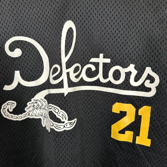 Undefeated 'Defectors' Mesh Jersey Size Medium Black - Picture 3 of 8